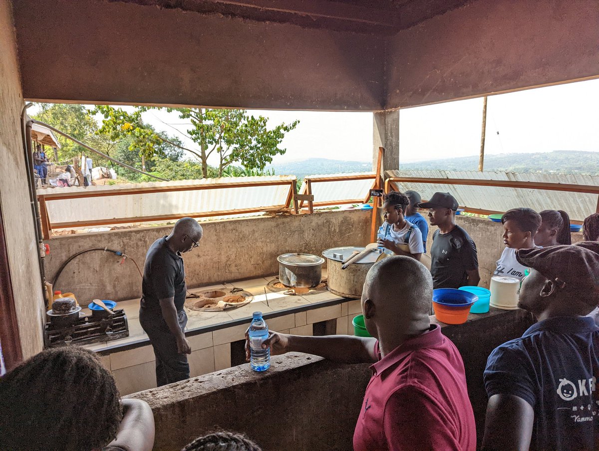 The walk at Rugyeyo farm during the #360Mentor- #EnvisioningTheFuture event hosted by .@rkabushenga