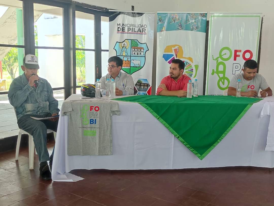 Foro Paraguayo de Bicicletas - Edición #Pilar 
Un poco de historia de la bicicleta y su uso para el traslado al trabajo en Pilar de la mano del Sr. Antonio Sosa Jubilado de la Manufactura de Pilar.🚲🚴🚴‍♀️📍
