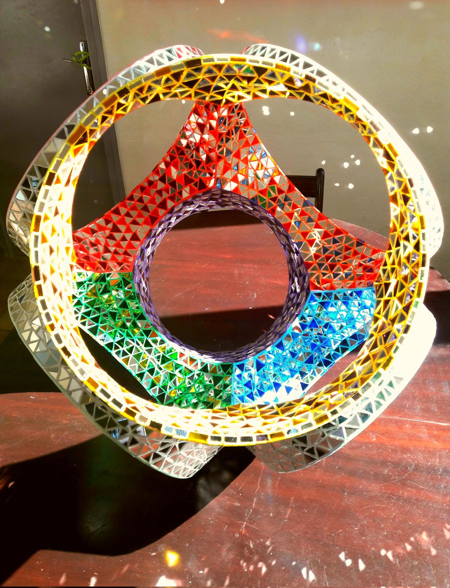 YomSaint's tweet photo. Yom, more light and tenderness are needed, look 4 higher wiser frequencies, #sculpture #contemporaryart #contemporaryartist #abstractart #cryptoart #igersfrance #truth https://t.co/nBRBKRlbrO