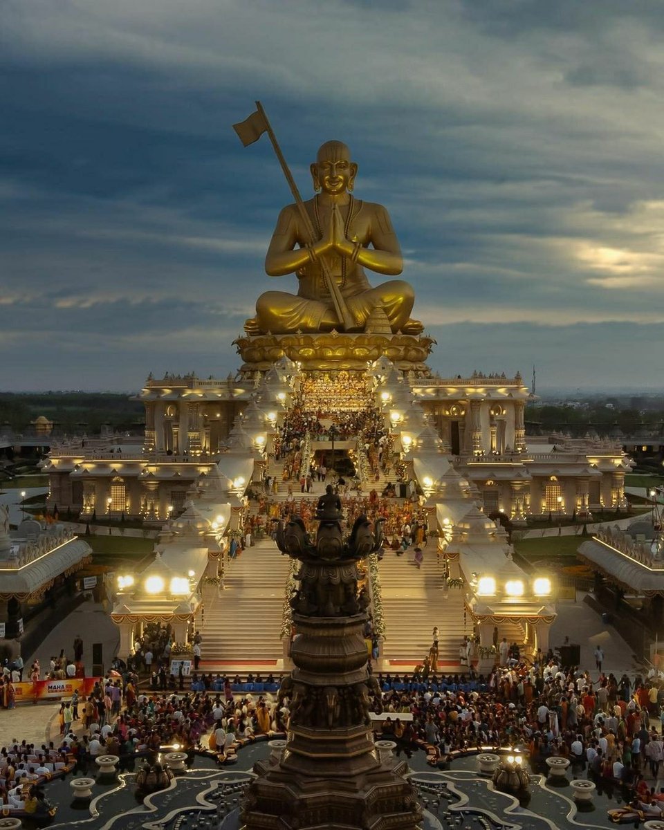 HeritageGirl7's tweet photo. 216 feet Tall World's Second Tallest Sitting Murti of Indian Philosopher Ramanujacharya https://t.co/xhifZjXhNI