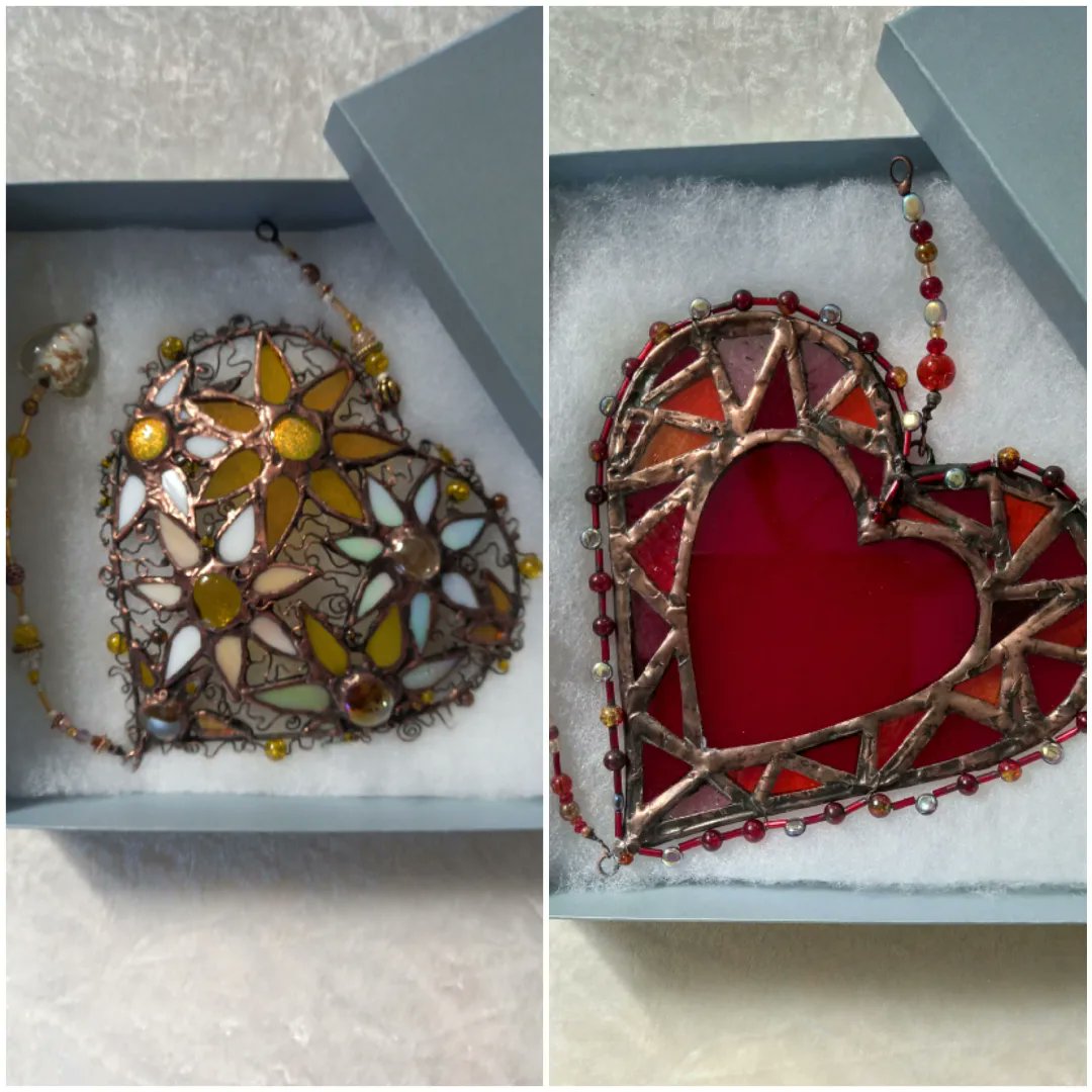 Celebrate the love this Mother's Day with unique stained glass hearts💕 
uniqueinglass.co.uk/online-shop/
#mothersday #mothersdaygift #glassgifts