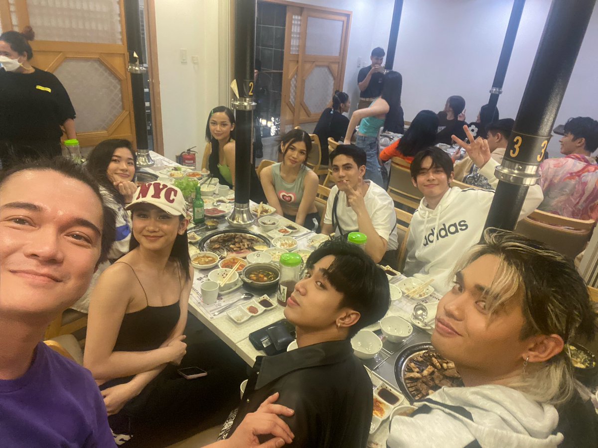 JonathanManalo's tweet photo. Dinner celebration with everyone:) #KabataangPinoy🇵🇭 https://t.co/hLfJXQf0rB
