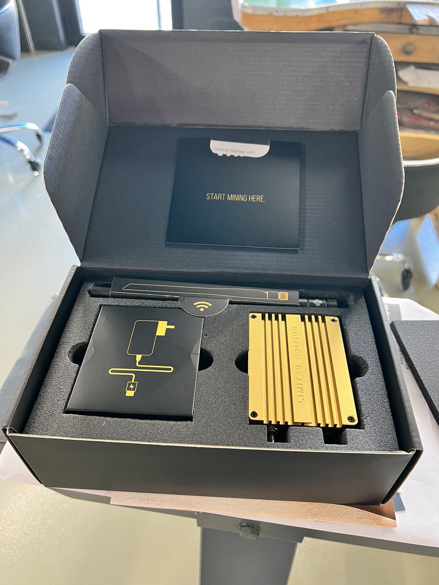 jero_design's tweet photo. Thank you @getmntd_ for the fast shipping and great service. @helium here we go. https://t.co/GG9qCx3h1P