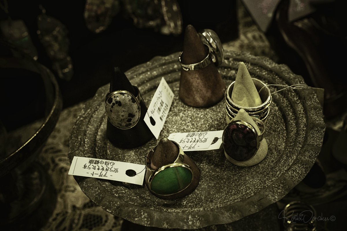 relate666's tweet photo. SesameStone さんの作品(1/5)
Accessory : @sesamestone
#art #sesamestone
#ハンドメイド作品 https://t.co/57siWe2df4
