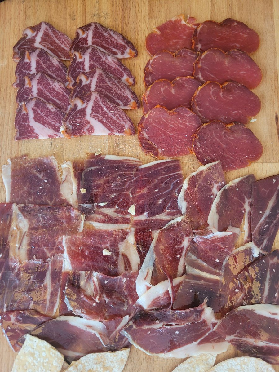 javier abascal (@javiabascalchef) on Twitter photo El jamón del 2018 <a href="/JamonArturo/">Jamón Arturo Sánchez</a>
La caña de lomo <a href="/JamonArturo/">Jamón Arturo Sánchez</a>
El cabecero de lomo <a href="/JamonArturo/">Jamón Arturo Sánchez</a>
Cero filtros y muchas montaneros
El sábado que dicen que se acaba ya .... El jamón del 2018 <a href="/JamonArturo/">Jamón Arturo Sánchez</a>
La caña de lomo <a href="/JamonArturo/">Jamón Arturo Sánchez</a>
El cabecero de lomo <a href="/JamonArturo/">Jamón Arturo Sánchez</a>
Cero filtros y muchas montaneros
El sábado que dicen que se acaba ya ....