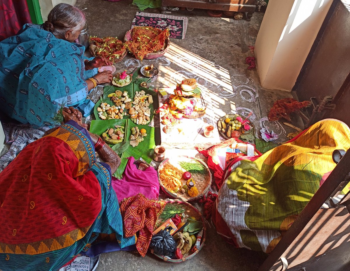 smritiruchi's tweet photo. सप्ताडोरा🙏🏻
दादीसास 🥰
#Ruchismriti #maithil #mithila https://t.co/T7C403GV0I