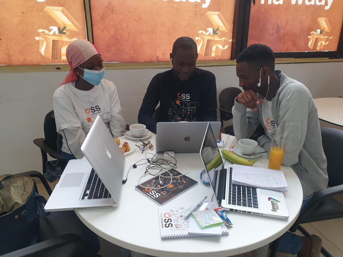 orangestartupst's tweet photo. C'est parti pour le #Jour2 de la #2HackathonOSS.
Les #hacers sont entrain de résoudre des défis critiques du #Ecommerce 🎯
Restez connecté pour ne rien manquer.
#OrangeStartupStudio
La prochaine grandes #innovation, c'est vous !
@cheikhtdiop @PSMBODJ @seriogia https://t.co/MLfqyQLvbM