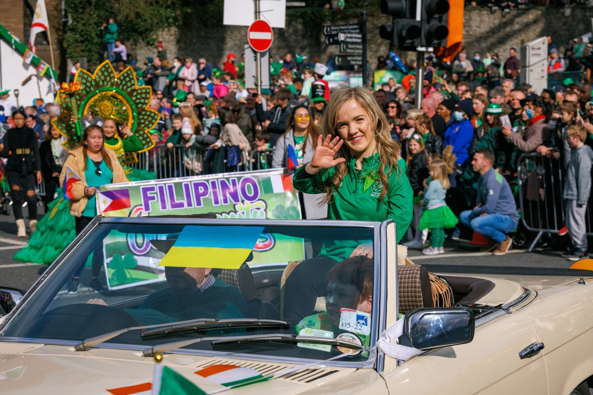 _MaryFitzG's tweet photo. Honoured to be Grand Marshall for Kilkenny's 2022 St. Patrick's Day Parade! An amazing day! 💚☘️🇮🇪

@stpatrickskk https://t.co/ftLAIBh3Ah