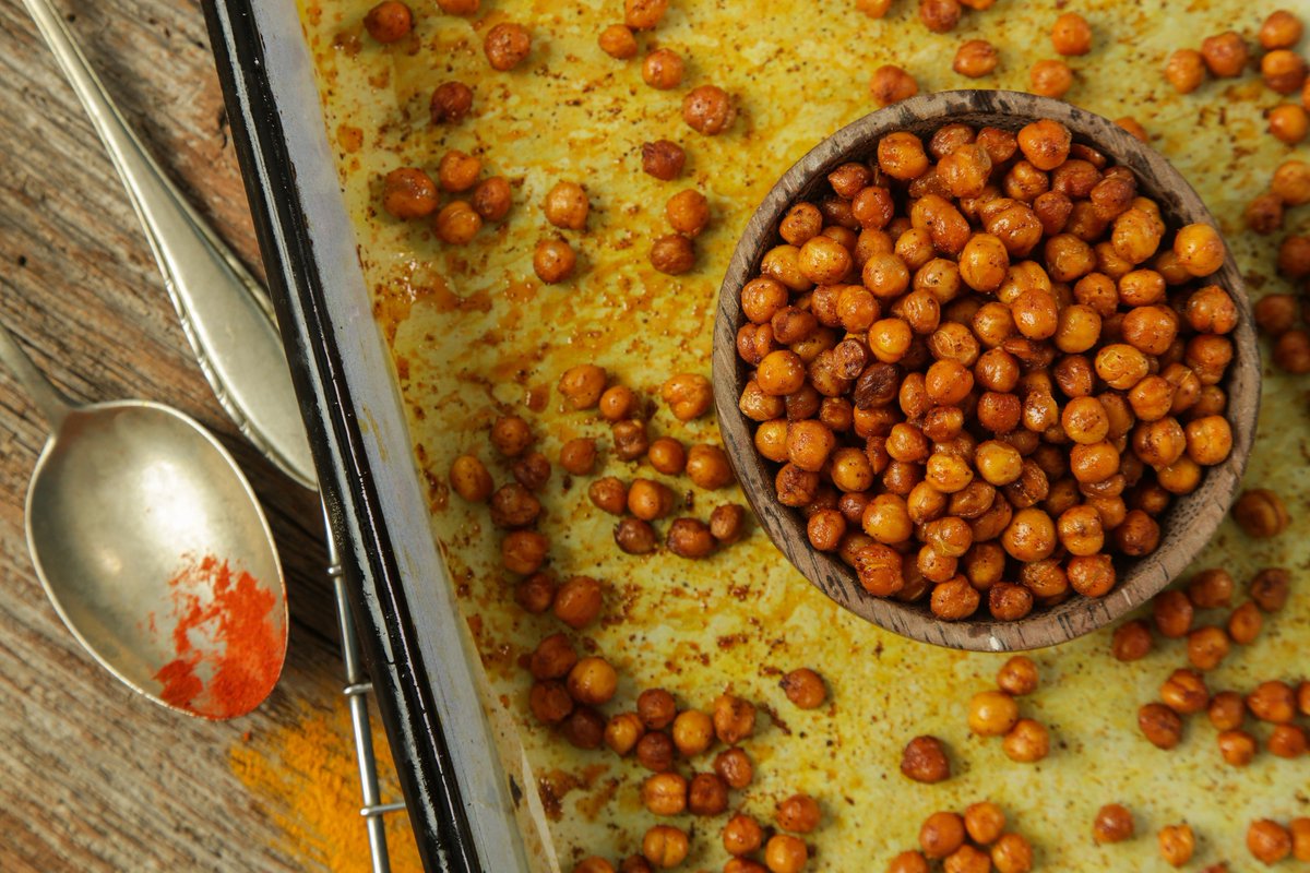 Let's make our favourite weekend snack together: 

Roasted Tandoori Chickpeas! 

spiceemporium.co.za/roasted-tandoo…