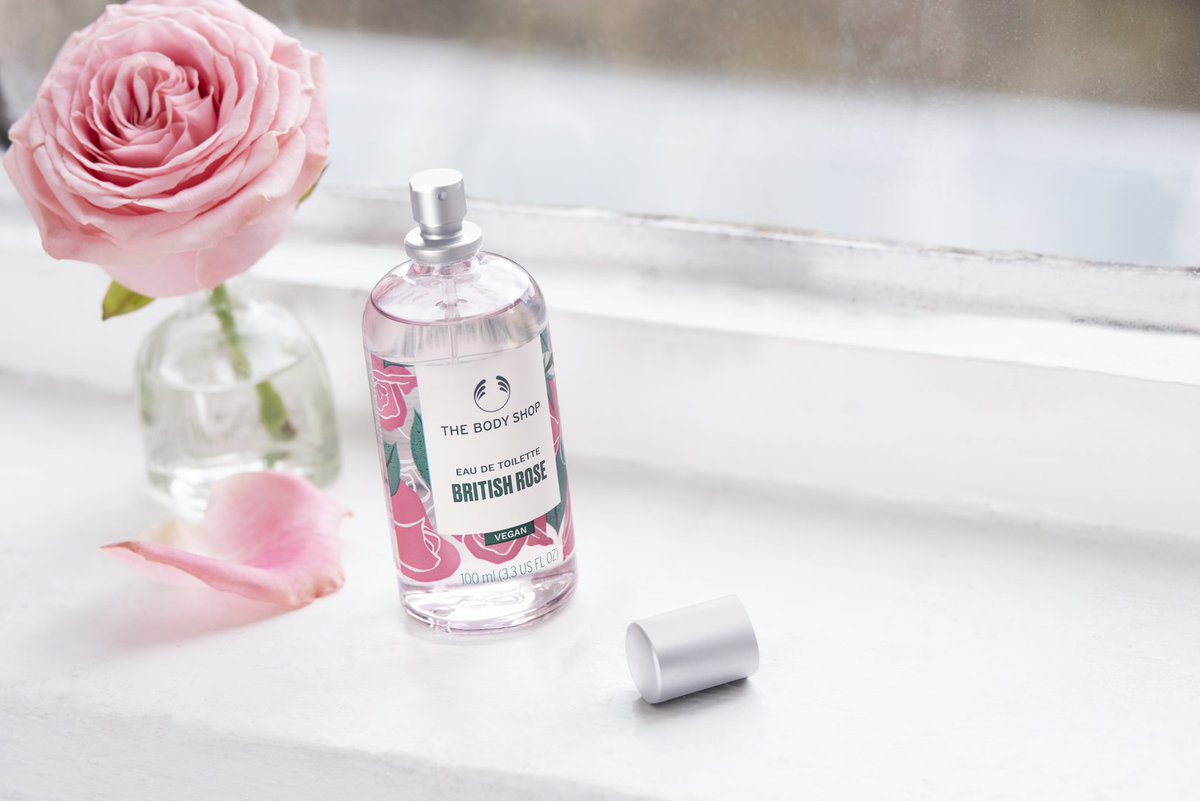 TheBodyShopIND's tweet photo. Britain's favourite flower blooms in this beautiful bottle🌹Spritz this fresh, dewy #fragrance of hand-picked #Britishroses & #communitytrade organic alcohol & smell like a bouquet of roses
Shop now: https://t.co/wjgkjYFM1g, call on +91-7042004412 or WhatsApp on +91-8826100843 https://t.co/hSSUOD2M5i