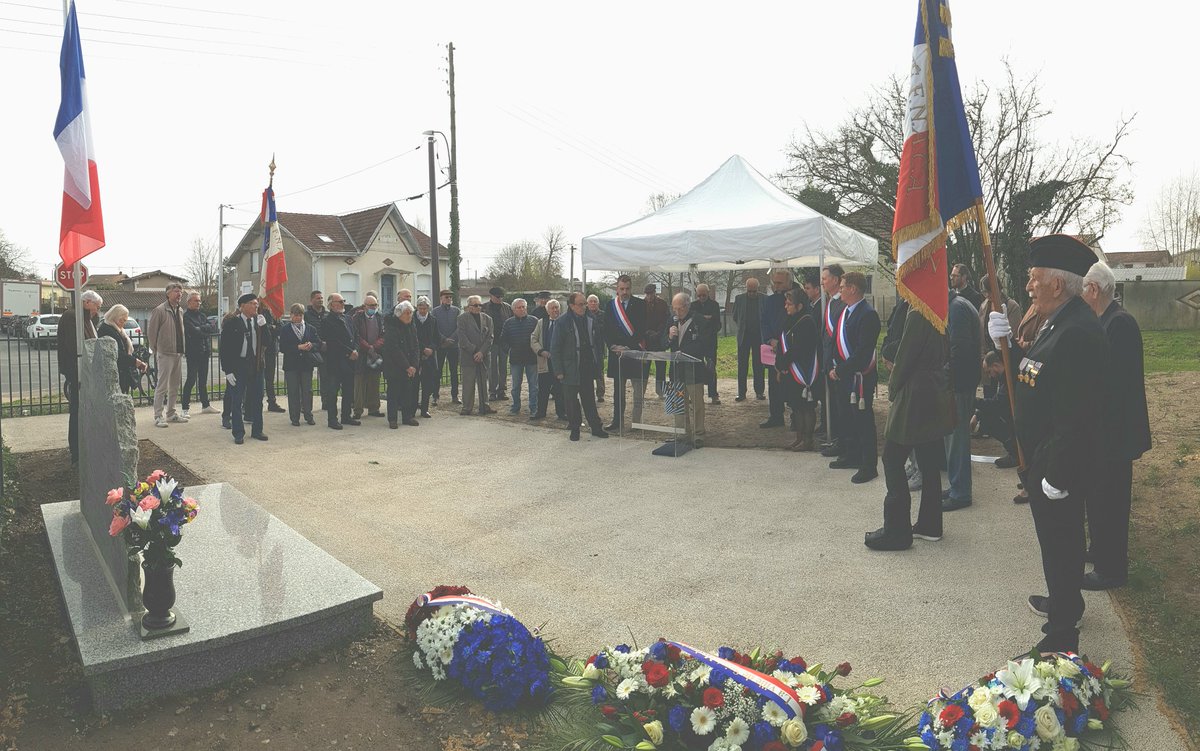 stmedard33160's tweet photo. [Hommage 🇫🇷]
Ce matin, en présence de M. le Maire Stéphane Delpeyrat-Vincent et de la Fnaca, cérémonie d'hommage pour la Journée nationale du souvenir et de recueillement à la mémoire des victimes civiles et militaires de la guerre d’Algérie et des combats en Tunisie et au Maroc. https://t.co/9TeGfpAb7A
