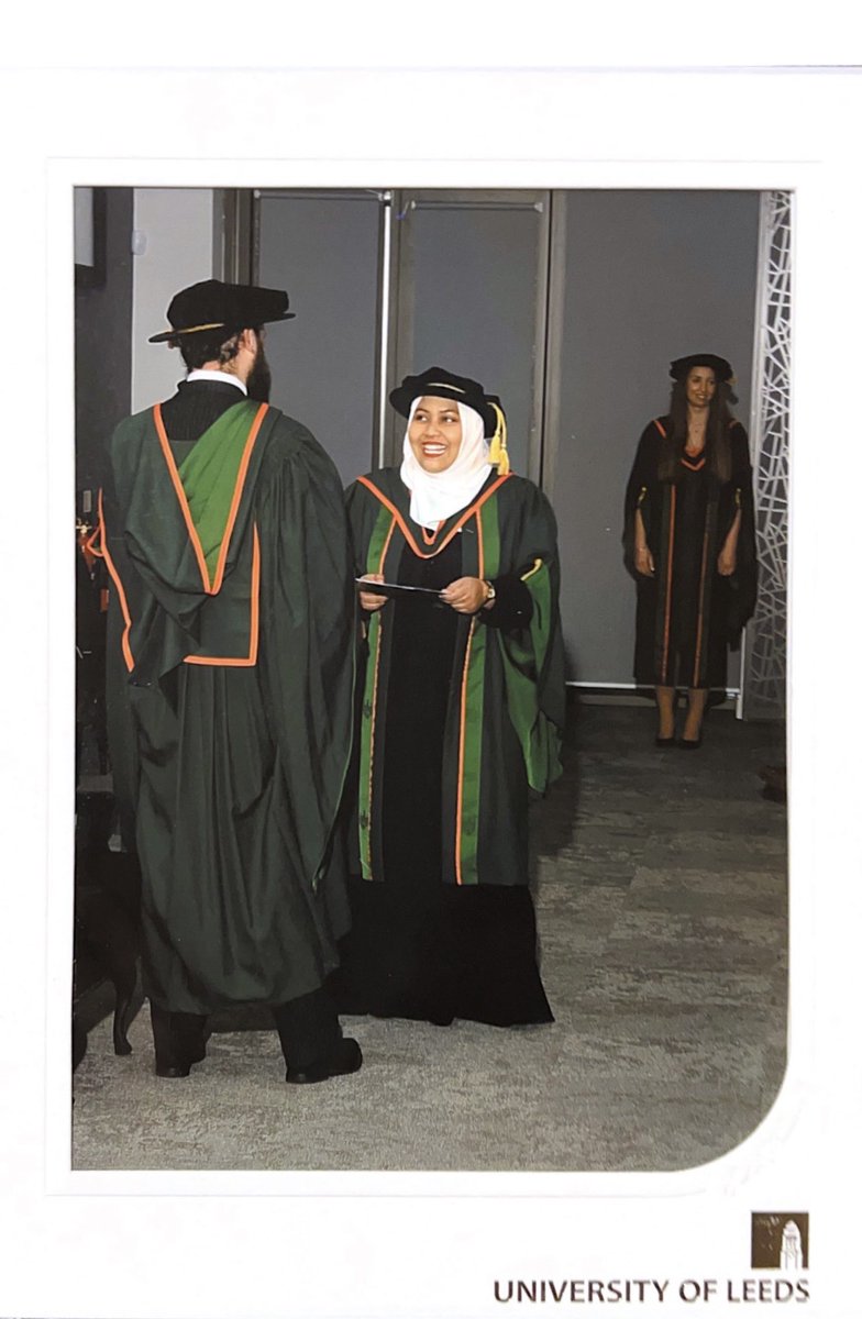 Couldn’t even hide my excitement in the official photo 😂 #leedsgrad #foreverleeds @UoL_Management @LeedsUniBSchool