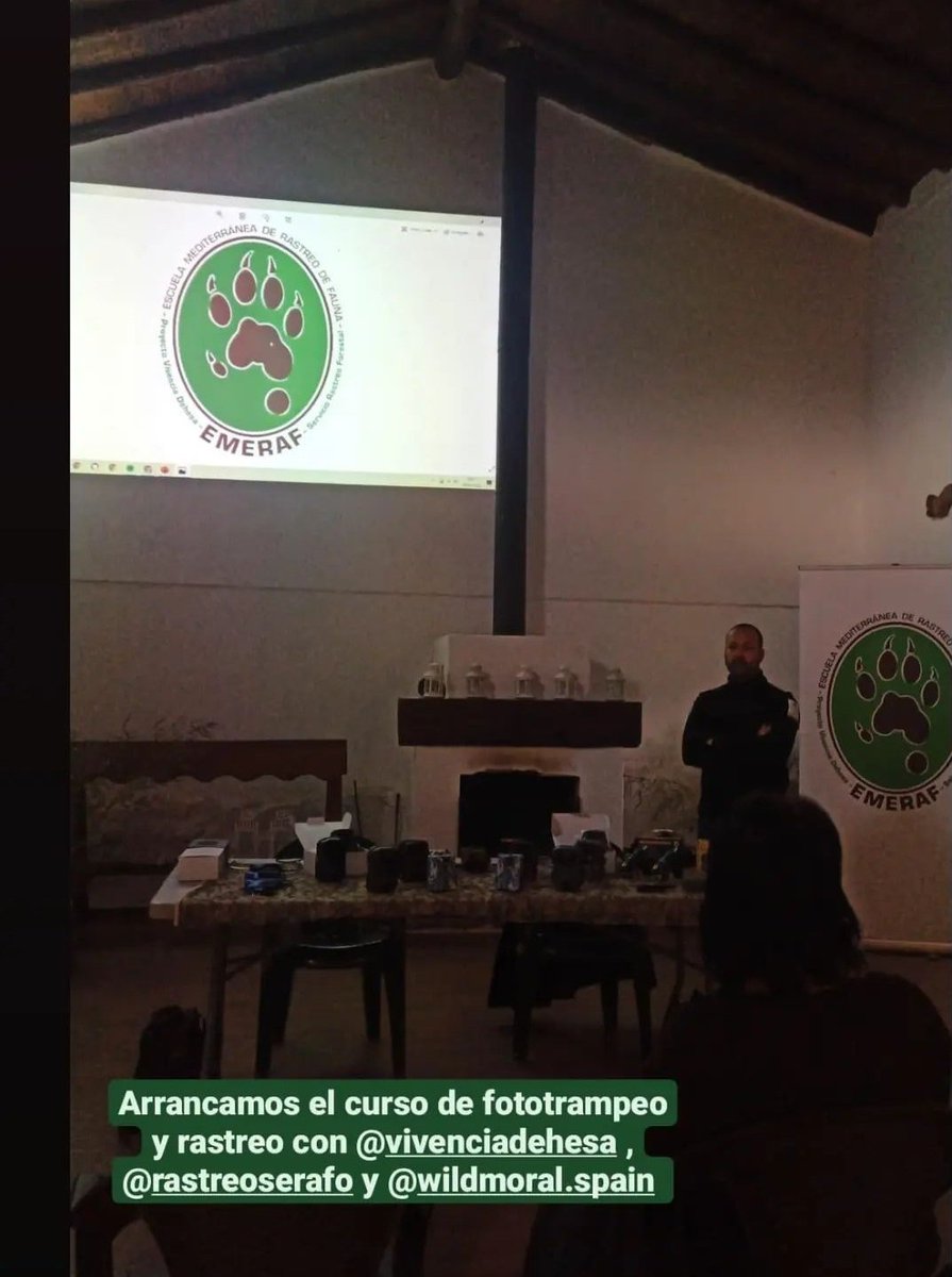 Vivencia_dehesa's tweet photo. Comienza el curso #emeraf de Fototrampeo y Rastreo de Fauna. Buen día para todos desde #ValdepajaresDeTajo !
Con #Wildmoral y #Serafo @Vivencia_dehesa https://t.co/kLYcOCtZGj
