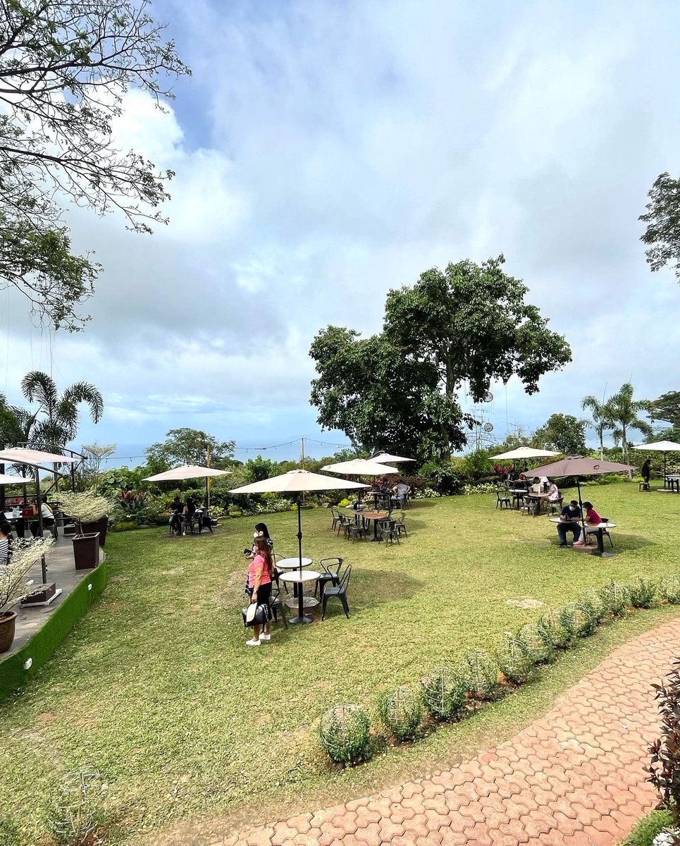 CdoLifestyle's tweet photo. Chill. Unwind. Enjoy. 

Go where you breathe free! 

Visit Elyseé Café, a nature vibe instagrammable cafe in CDO!��☕️

✅ good food
✅ nice ambiance
✅ al fresco dining

📍Malasag, Cugman, CDO

#ElyseeCafe #Elyseecafeph #CDOcafe #CDOdining #cdofood #CDOLifestyle #CDO https://t.co/RRlp2jmJQh