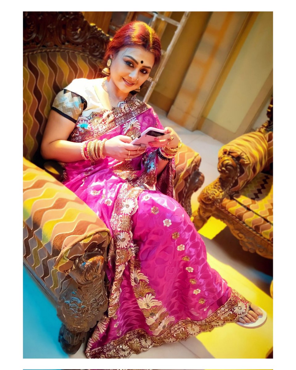 Debjani_majo's tweet photo. Colours- The only thing that gives spectrum to life!
#life #joy #lifequotes #enjoyinglife #actorslife #inbetweenshoot #debjani_chatterjee_official https://t.co/Hlxpc32sJp