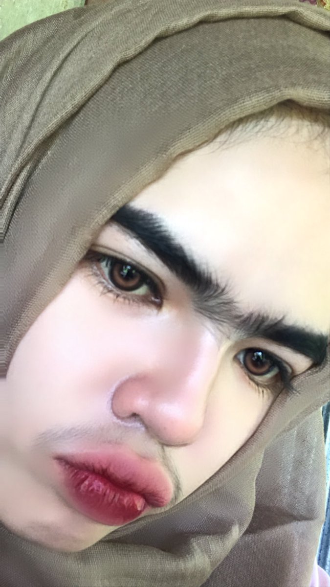 จุดแข็ง : สวย
จุดอ่อน : แค่ในรูป 😎❤️