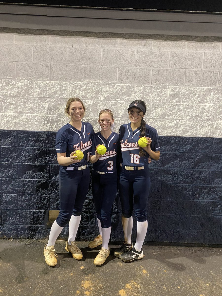 BriarWoodsSoftball tweet media