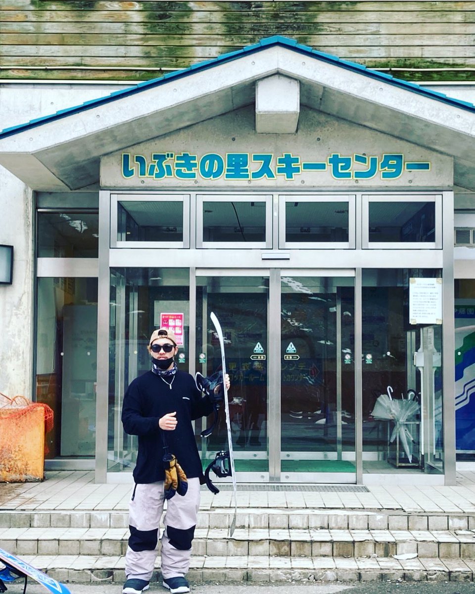 mix02sup's tweet photo. 今シーズンは30回近く行けたかな🏂
明日と明後日も行くけど😜😜😜 https://t.co/gDuPlZutfh