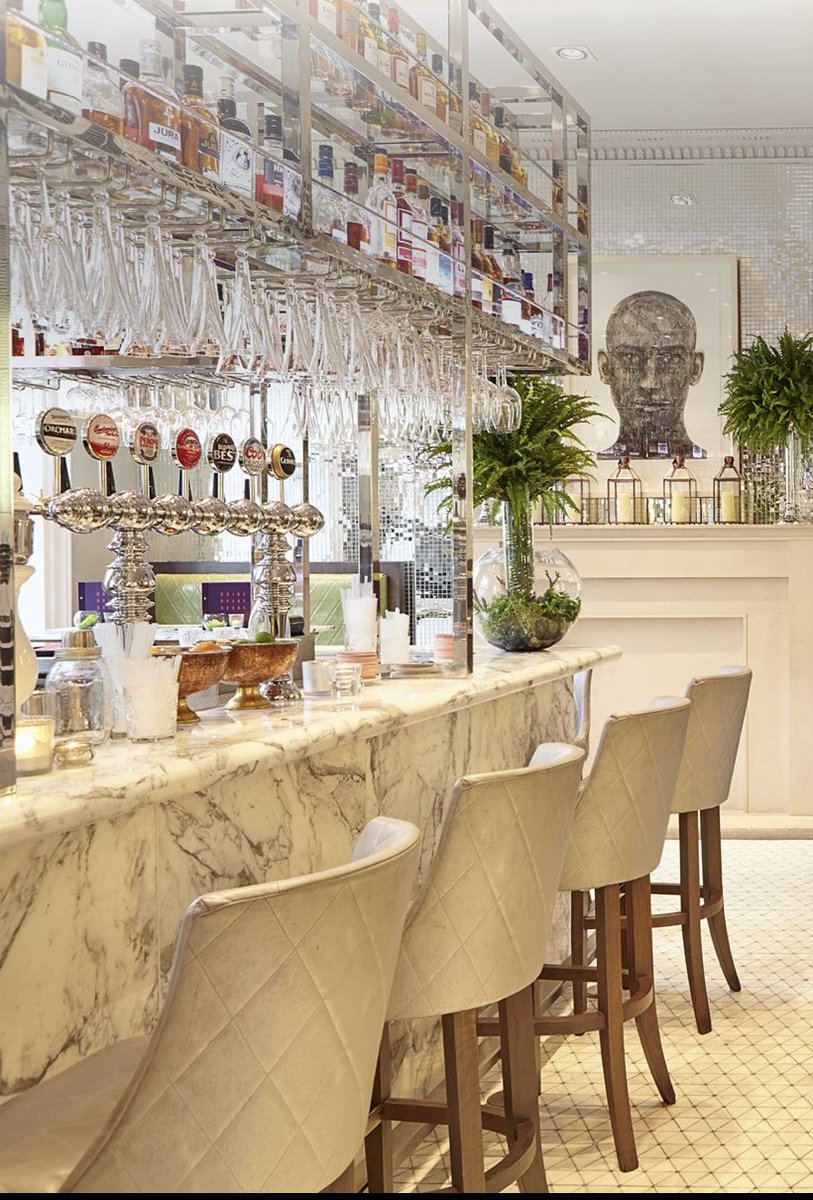 RaineyCross's tweet photo. @EvieNorman Definitely Tigerlily on George Street 👍🏼🥂 https://t.co/iPzvWampkX