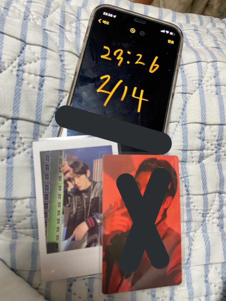 wonisaies's tweet photo. #woniwts

( wts lfb ph )

→ enhypen photocards

     ni-ki feitan / onhand sa seller
     sunoo scylla holo / not in the photo
     2 sunghoon no pola ( stbo from yngdo ) 

1500 set 

  reply to claim 

# sell border soundwave dimension answer pc 
photocard ld lucky draw niki https://t.co/22Vx9HAz6H