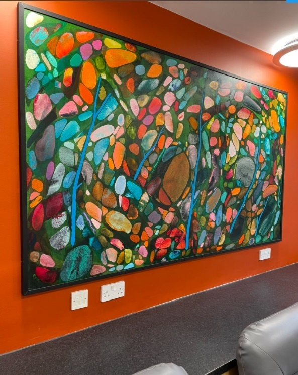 We are so excited to see some of the wonderful #artwork by artists Tom Hammick and Mark Jessett installed at Beech Ward in #Torbay. Thank you <a href="/Hospital_Rooms/">Hospital Rooms</a> for making this space so much brighter! <a href="/lewisjjp/">Lewis Powell 🌈</a> @DPT_ChiefExec <a href="/TorbayCulture/">ＴＯＲＢＡＹ ＣＵＬＴＵＲＥ 💗</a> <a href="/timadamshaw/">Tim A Shaw</a> <a href="/TorbaySDevonNHS/">Torbay and South Devon NHS Foundation Trust</a> <a href="/NiamhyWhite/">Niamh White</a>