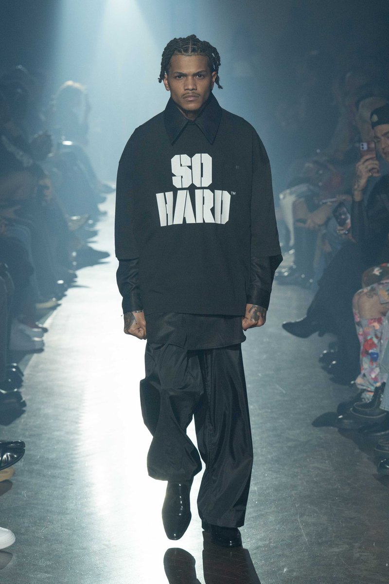 StreetFashion01's tweet photo. Willy Chavarria Fall 2022! https://t.co/YqStAayugr