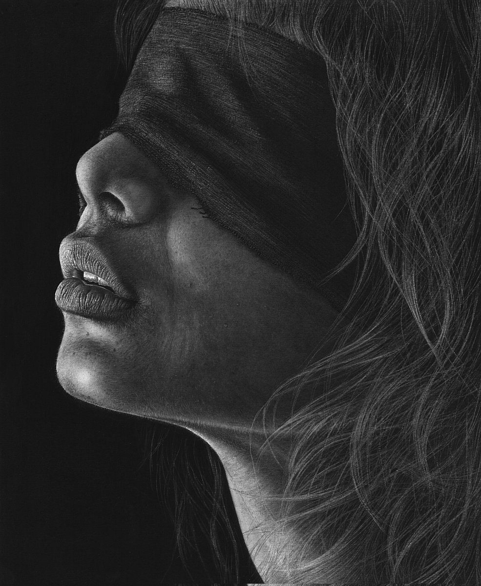 Her eyes are closed,
But she is not blind,
She wants to judge without considering beauty, wealth, power, fame and identity,
And that's exactly what we need to do.
Reserve price: 0.33 ETH
foundation.app/@SVosughian/HA…
.
#WomenInNFTs #NFTSPACESHIP #nftcollectors #nftcollector