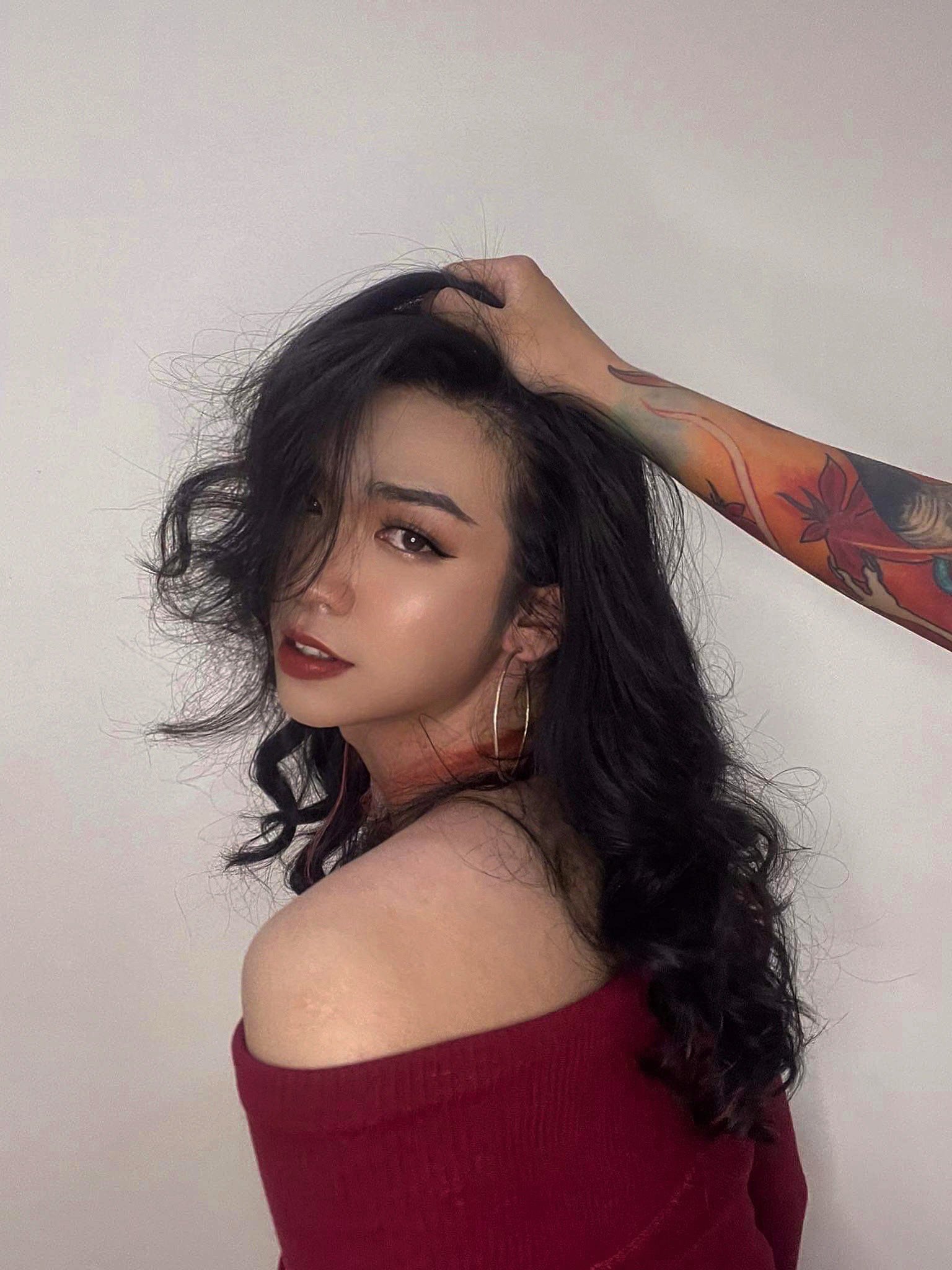 makeiteasy_ladyboy on X: #ladyboyvietnam #femboy t.cot0S70ai2GW   X