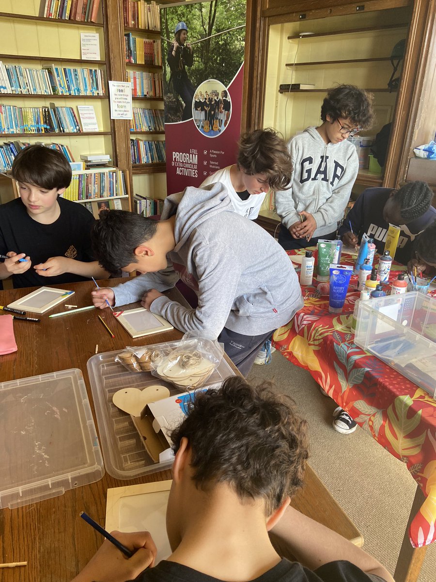 On Saturdays we also do arts &amp; crafts #creativeschool #iloveboarding <a href="/NorthbournePark/">Northbourne Park</a>