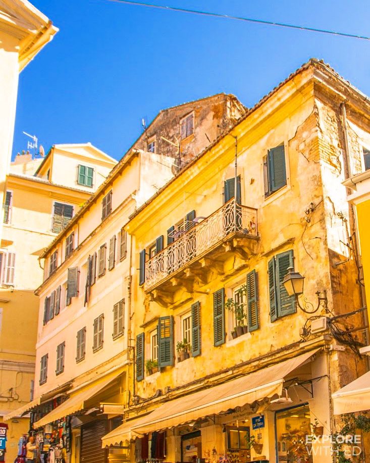 This nice weather has us day dreaming about our summer vacations🤩