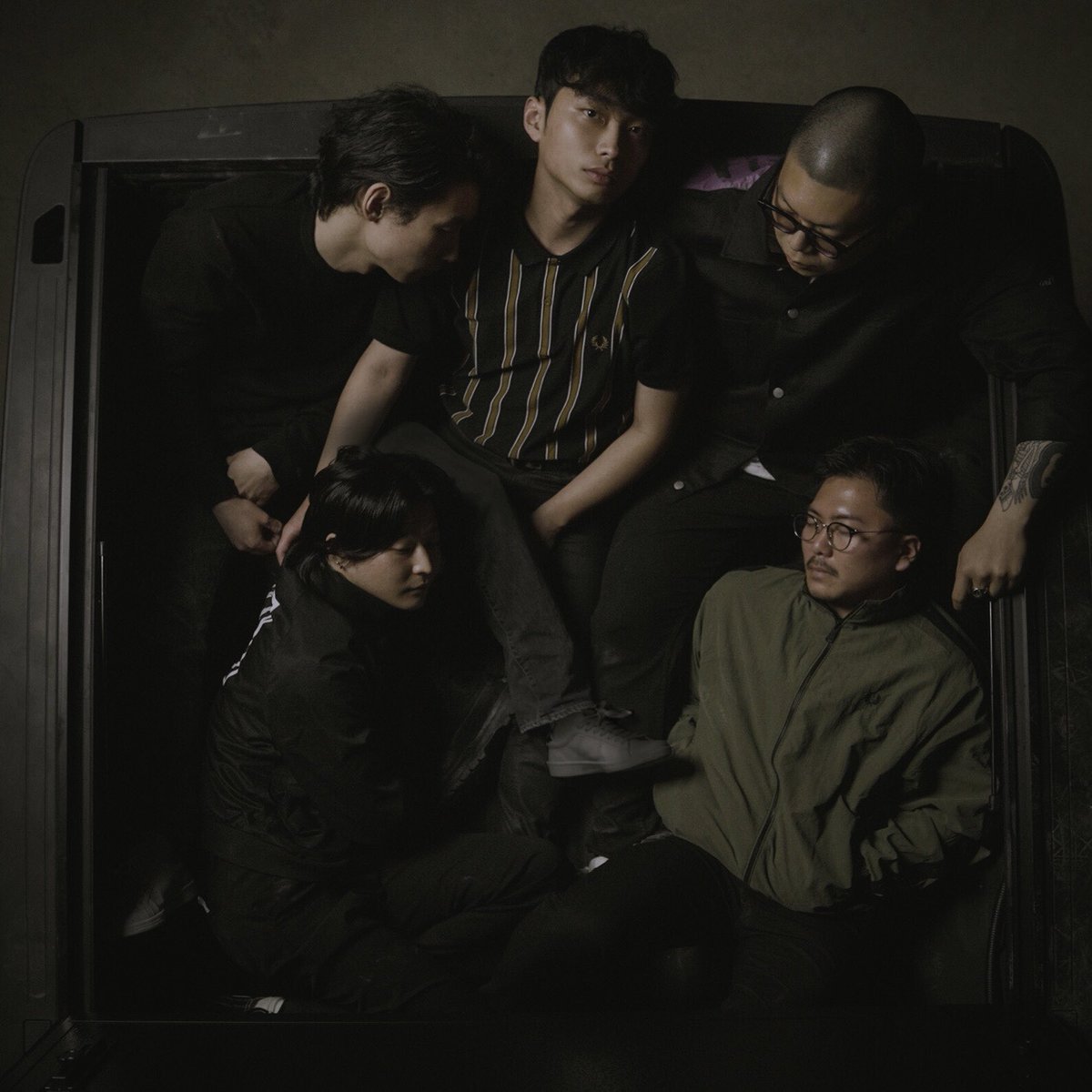 bandoffe's tweet photo. 🌿OFF.E🌿

내일 오후 8시,
다섯명의 오프이가 함께 한 라이브 클립이 공개됩니다

재호 동환 한울 은찬 석영 https://t.co/kdwTu8qsGR
