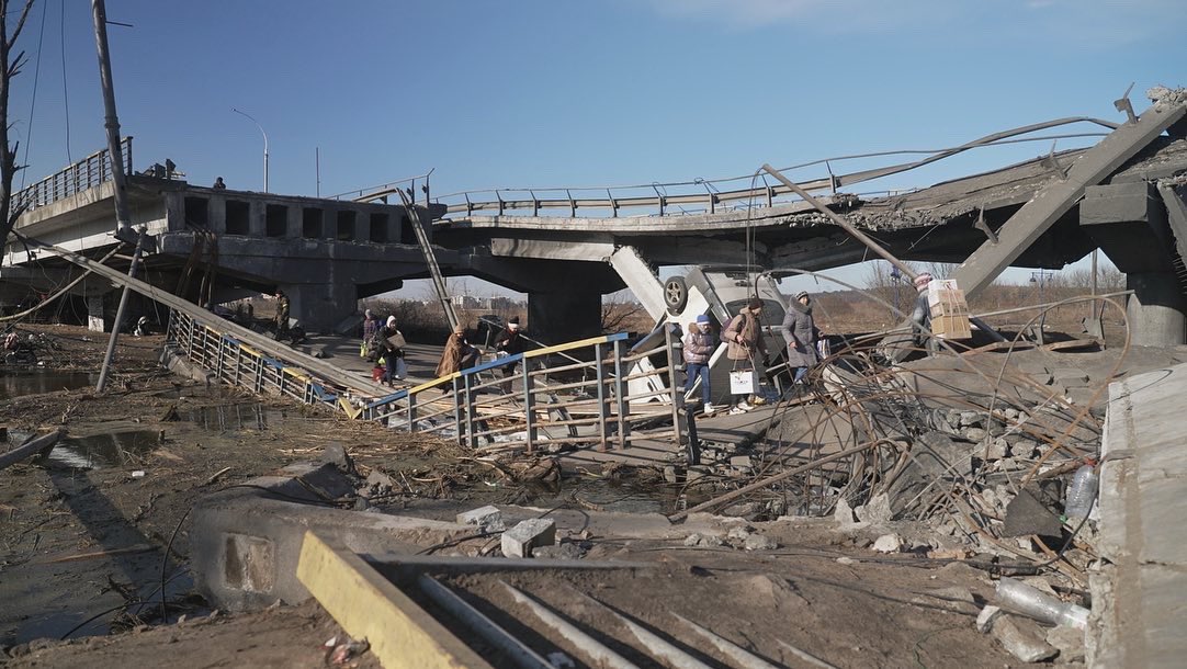 🇺🇦 « Ukraine : ceux qui restent » dans ARTE Reportage samedi 19 mars à 18h35

📍 Irpin, Ukraine

Un film de Gwenlaouen Le Gouil, Christophe Barreyre et Brice Lambert
Une production StudioFact Media Group