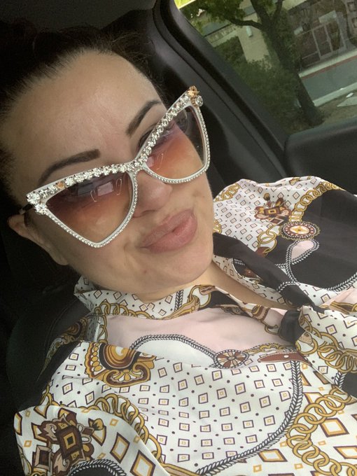 Good morning! Just out here living my vanilla life today. https://t.co/bX3L9pDaq0<a href="/tag/mvsales"class="tags"><span>#mvsales</span></a>