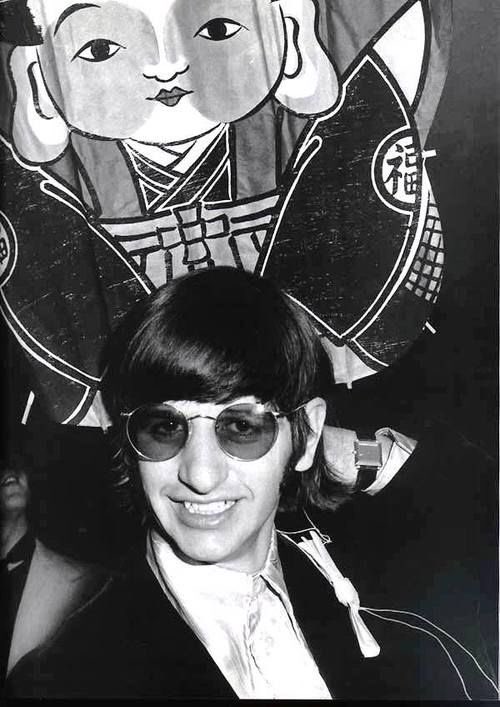 beatlesnewest's tweet photo. Ringo Starr appreciation post ♥️ https://t.co/ZQvfkau6WZ