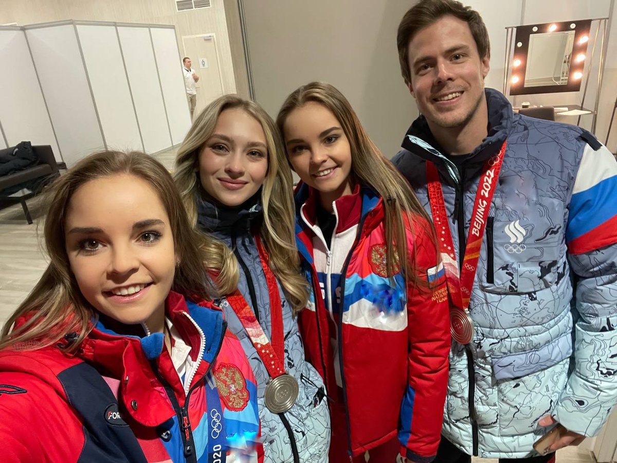 The Insider tweet media