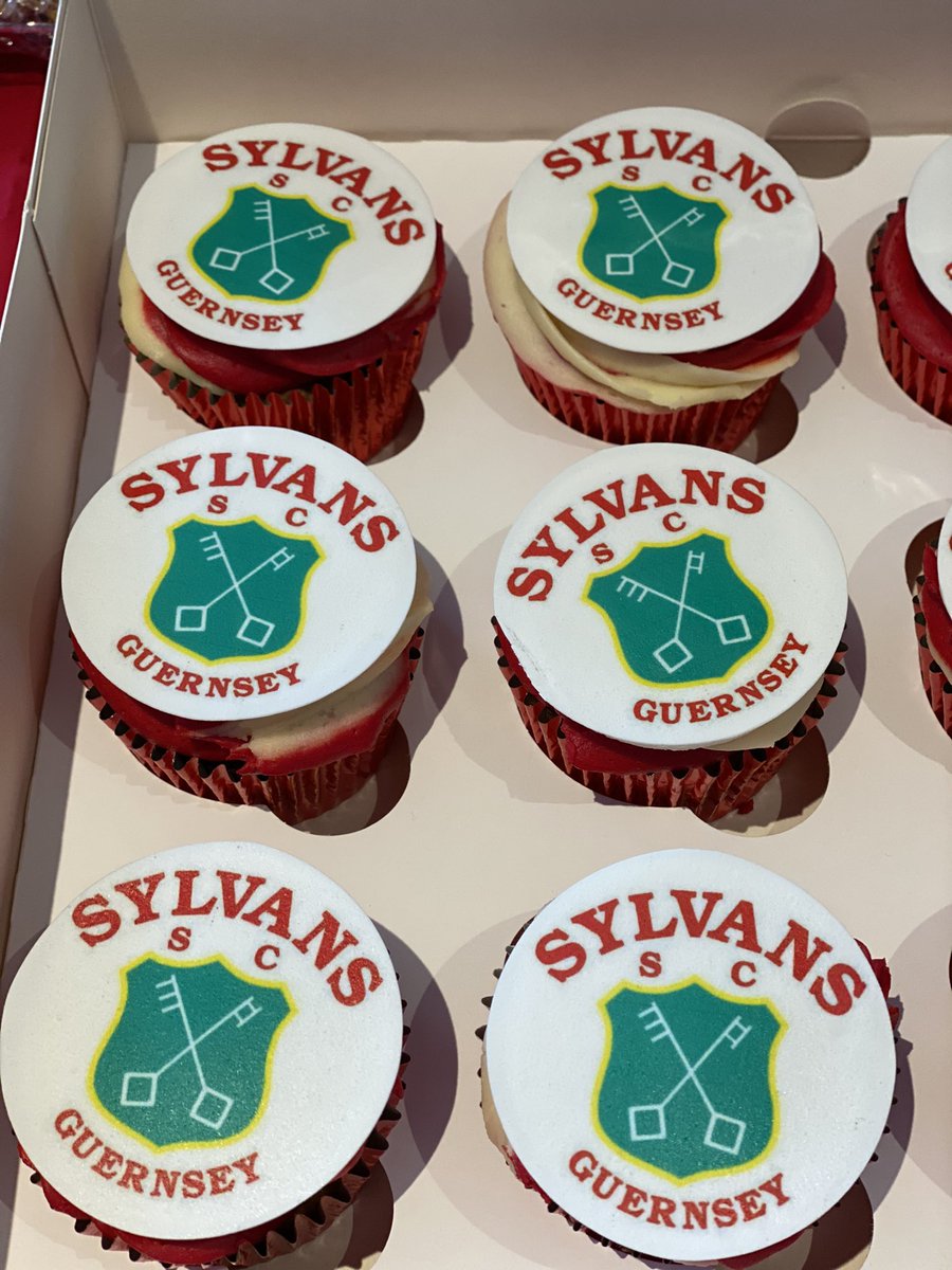 sylvansofficial's tweet photo. Putting the little touches in place for today. Thanks to everyone who has helped so far 🙌

#100years
#celebration
#alwaystimeforcake https://t.co/dalc0XyFXo