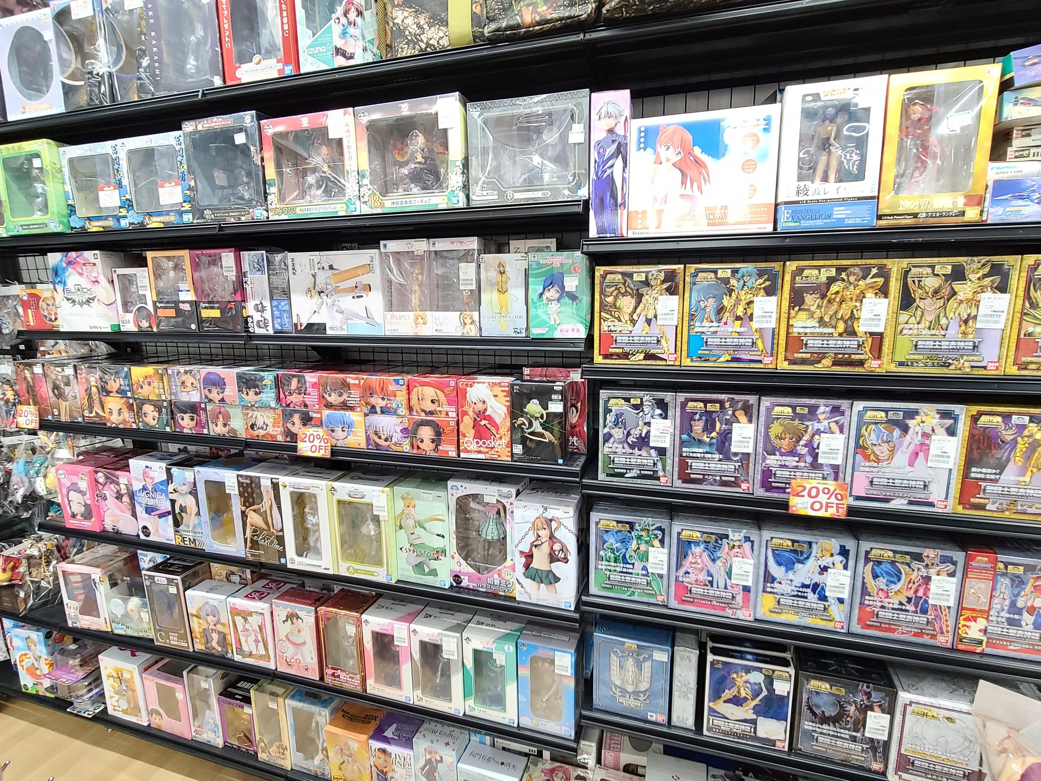 ホビーオフ北千住店 公式 Al Twitter ホビーオフ北千住店です セール初日 沢山のご来店ありがとうございます まだまだ目玉商品てんこ盛り 2日目もどうぞごひいきに セール 北千住 おもちゃ 特撮 プラレール トミカ フィギュア