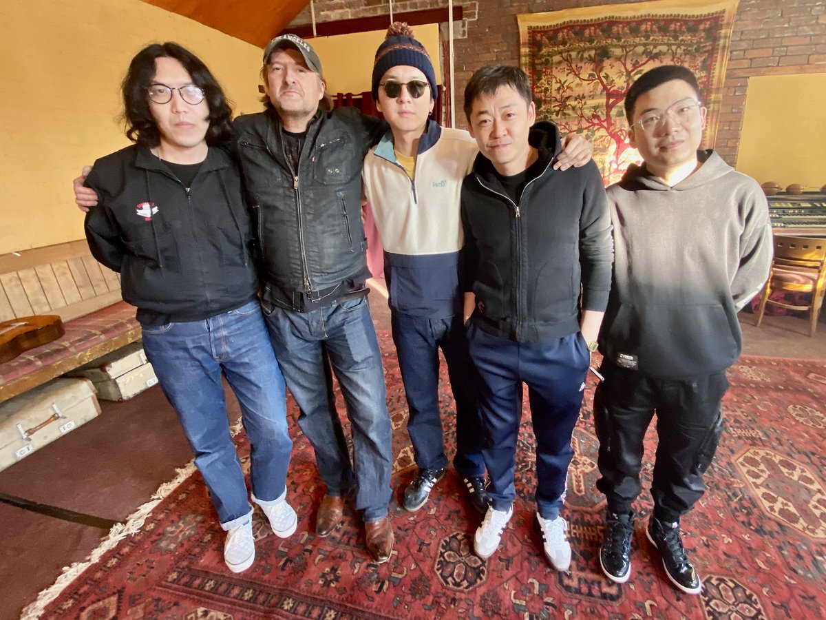 GW1962's tweet photo. Sheffield rocks! They have millions of fans in China now rockers #Penicillin fronted by Sweet Pete are set for UK fame - inspired by #Sheffield’s @RichardHawley they’ve recorded a new album at @YellowArch &amp; ft in Richard Anderson doc @rocks_chinese.
WATCH: https://t.co/okkoihCWqo https://t.co/ZD52iCdIYl