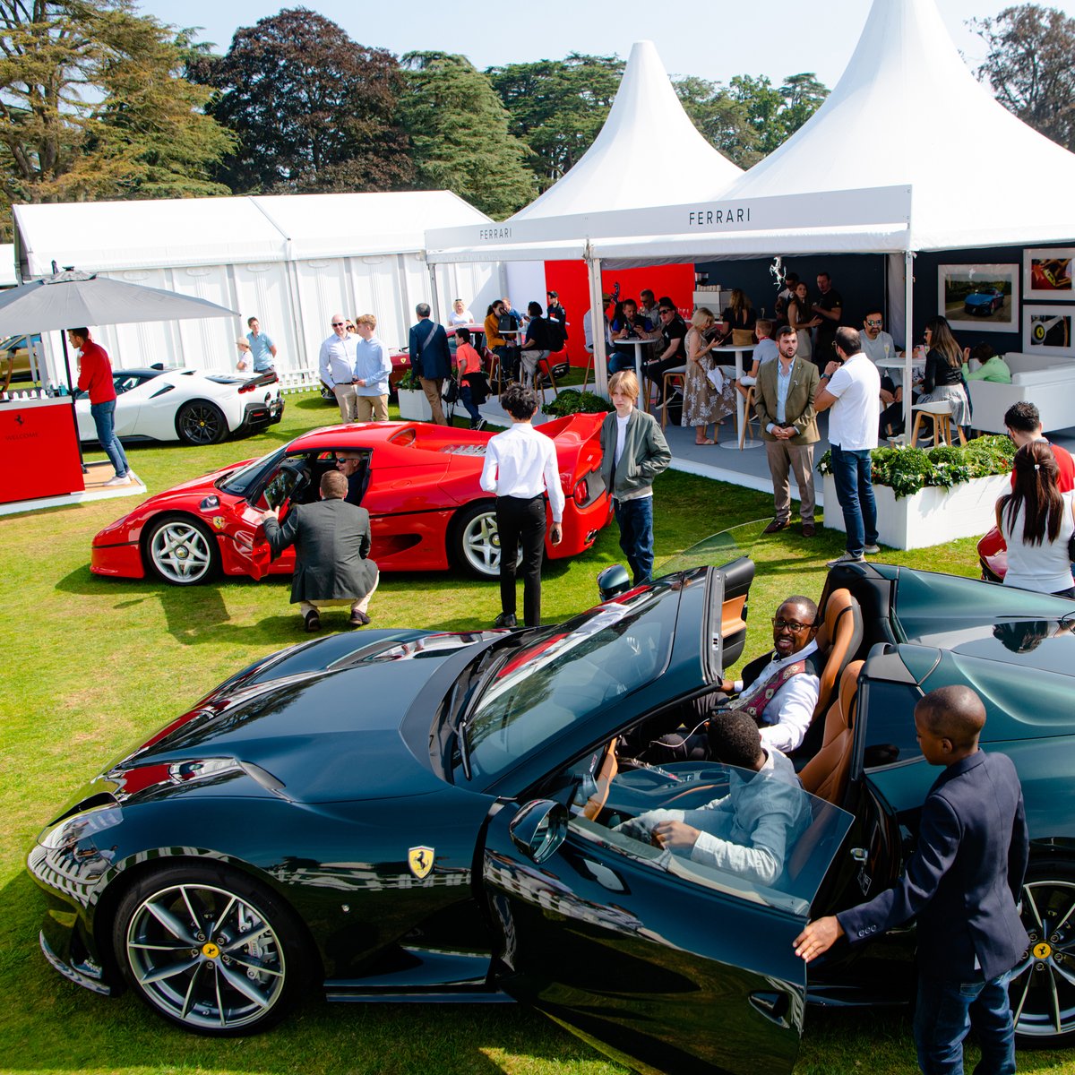 SalonPrivé tweet media