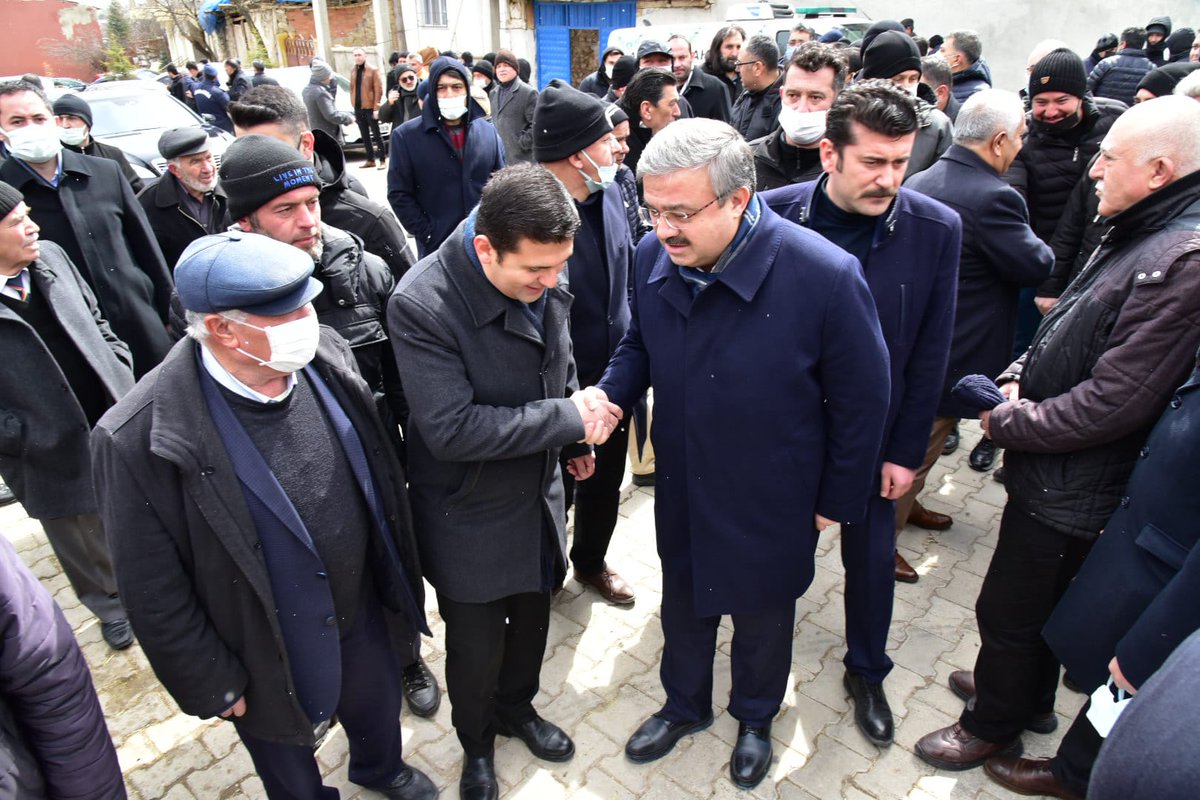 Danıştay 10.Daire Başkanı Hemşehrimiz Yılmaz Akçil ve Afyonkarahisar Milli Eğitim Müdür Yardımcımız Fatih Akçil'in ebediyete irtihal eden kıymetli valideleri Hacer Akçil teyzemizi Sandıklı'da ebedi istirahatgahına uğurladık. Rabbim makamını âli mekanını cennet eylesin.