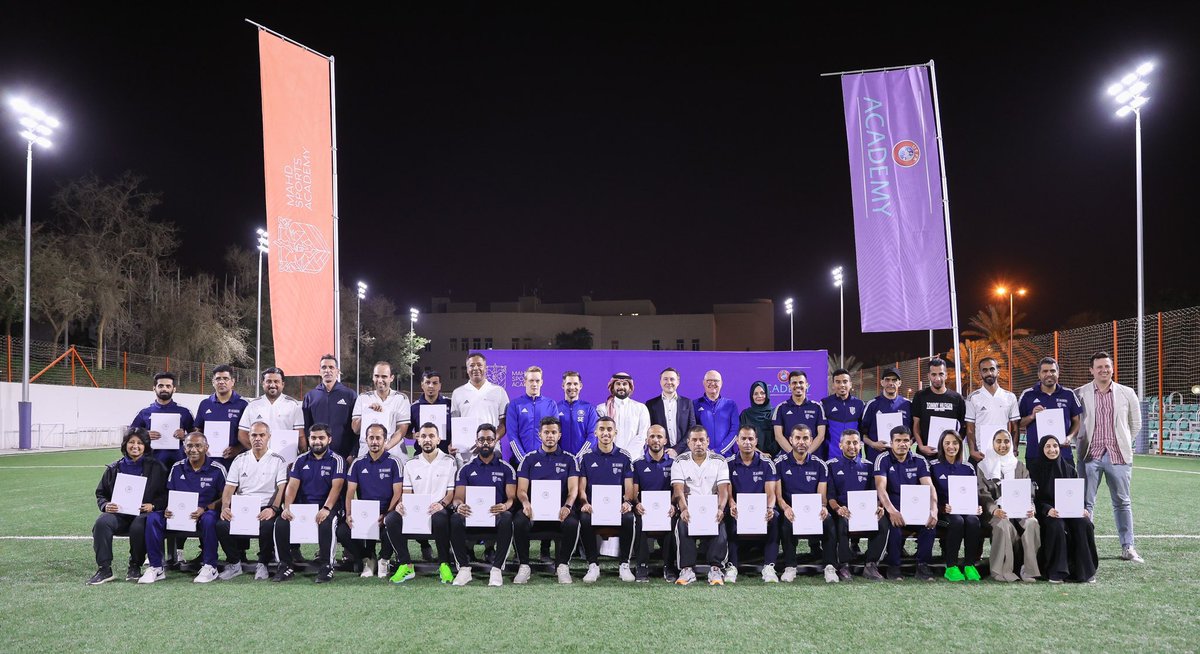 بفضل من الله حصلت على دبلوم UEFA Scouting Programالمقدم من الاتحاد الاوربي <a href="/UEFA/">UEFA</a> بالتعاون مع <a href="/MahdAcademy/">أكاديمية مهد الرياضية</a> لـ اكتشاف المواهب في كرة القدم، الف شكر لجميع القائمين في هذا البرنامج  اسال الله ان يوفقنا لخدمه رياضتنا في هذا الوطن العظيم 🇸🇦💚