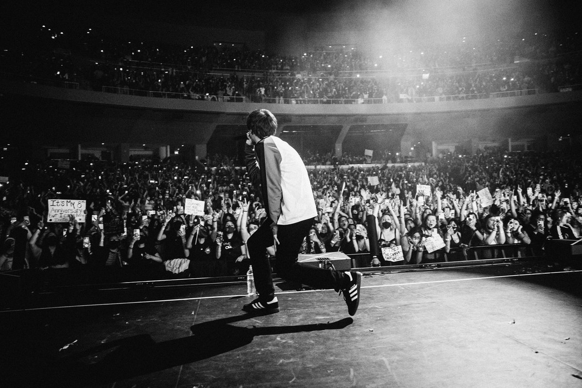 LouisStanBr's tweet photo. "Oakland, LA Night 1 & LA Night 2" — LTHQ via Twitter e Instagram #LTWT
#LTWTOakland
#LTWTLosAngeles
#LTWTLA2 https://t.co/Sqonj0RRET