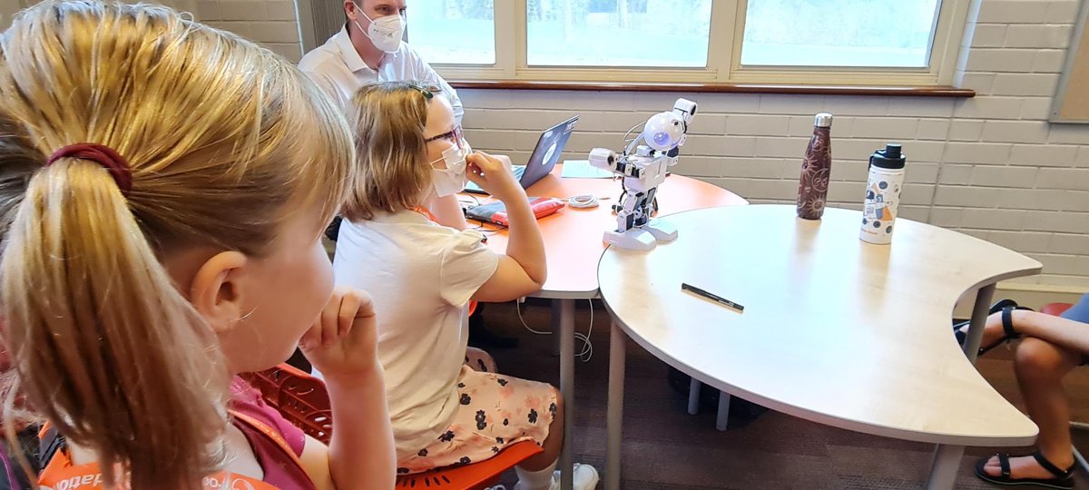 JD the robot came to visit with the autistic ninjas at CoderDojo today and it’s fair to say, the kids loved him! Thanks for bringing the team to visit <a href="/BaharehAfsharn2/">Bahareh Afsharnejad</a> #robots #autism #SocialSkills 📸 @GeoSuperGirl 
@SonyaGirdler <a href="/LynBeazley/">Lyn Beazley</a>