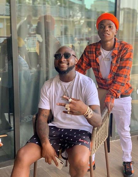 Vic_emma01's tweet image. Let me take y’ll back to 3 years ago when @davido commented that he will be working on a remix of Monalisa with Lyta, Davido did not only feature on the remix but also sponsored the video and paid for the fight of some  people who went for the video shoot in Senegal.
#WRBLO2