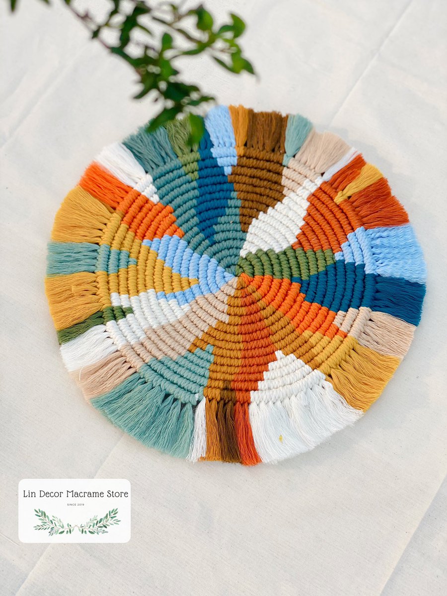 LinDecorMacrame's tweet image. The perfect to add a boho touch to your space.Macrame placemats will be perfect for kitchen, outdoor space or living room 🍽
#macrameplacemat #handwovenplacemats #bohoplacemats #placematsdesign #placematset #macrametablemat #tablemacramedecor #diningtable #diningtabledecor