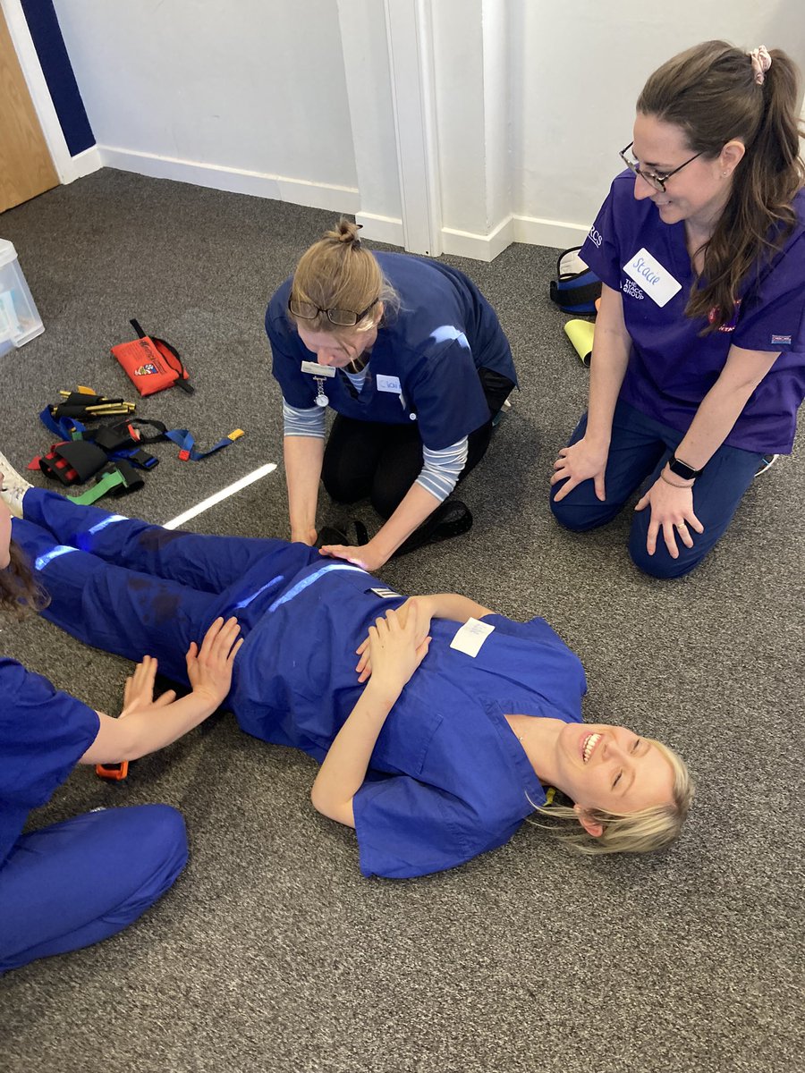 Liz Midwinter tweet media