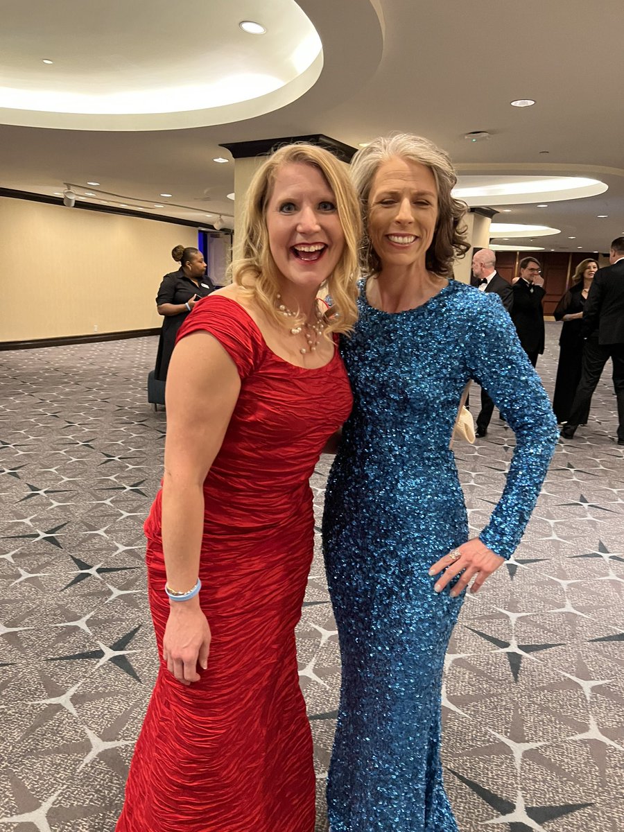 How did you spend your Friday night?

I was thrilled to get to be back in person with my #SpaceFamily &amp; Friends at #SpaceProm! It was a blast to see everyone… and everyone looked absolutely out of this world!! 

<a href="/SpaceClubNews/">National Space Club</a> <a href="/ClayMowry/">Clay Mowry</a> <a href="/schierholz/">Stephanie</a>