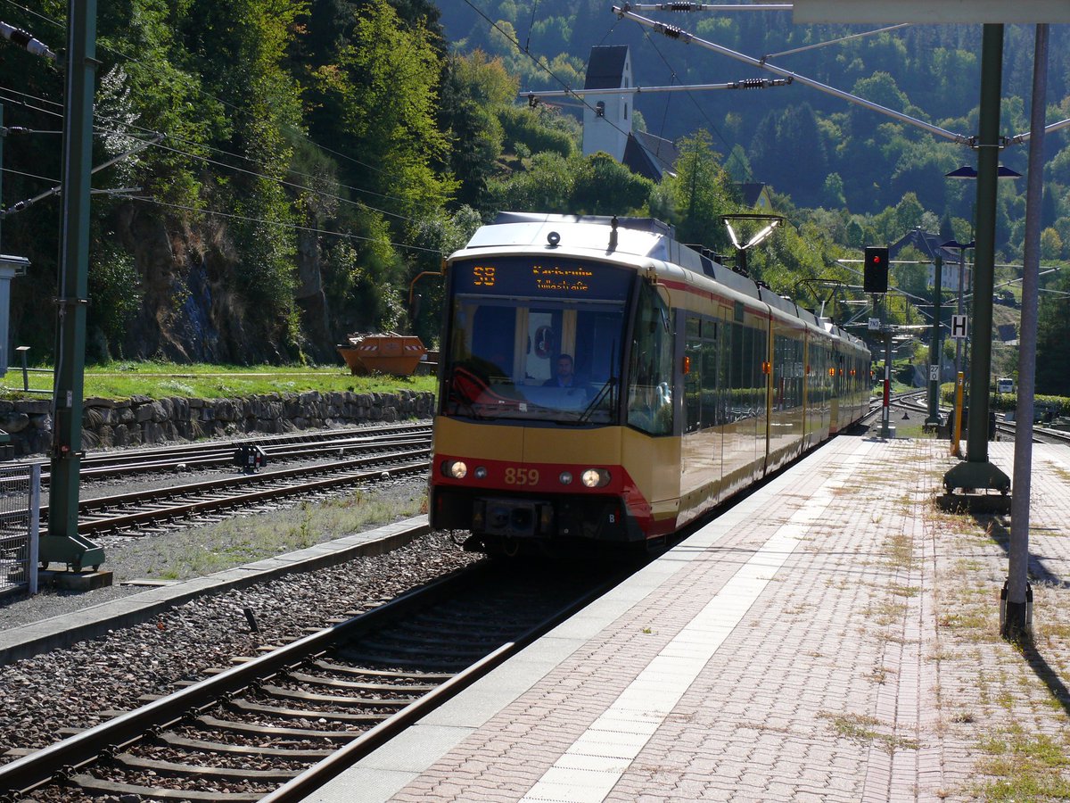jojo_pollich's tweet photo. #SiemensSamstag
Wenn das alle machen, mache ich da auch mal mit :D Hier Siemens Fahrzeug in einem Bahnhof mit Siemens Stellwerk #RFCH https://t.co/vJpPIwyho5