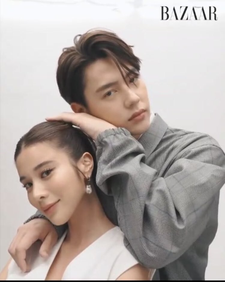 UnaMona16's tweet photo. พี่อาทิตย์กับน้องแป้ง แบบไม่ตัดแปะแบ้วววว 😂😂😂 

#givenchyss22
#หมากปริญ
#เก้าสุภัสสรา https://t.co/z8Z0Ca0wJW