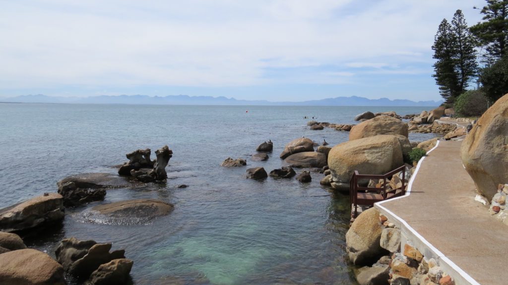 Great news for Capetonians as City to revamp some coastal walkways dlvr.it/SLzxwT via @capetownetc #AllCapeTown #CapeTown